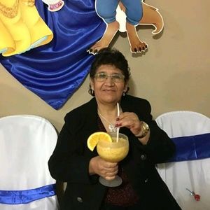 Meet your Posher, Alejandrina